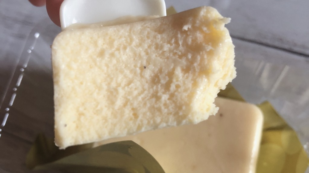 ローソンで購入できる「爽溶けチーズテリーヌ」の気になるお味は？