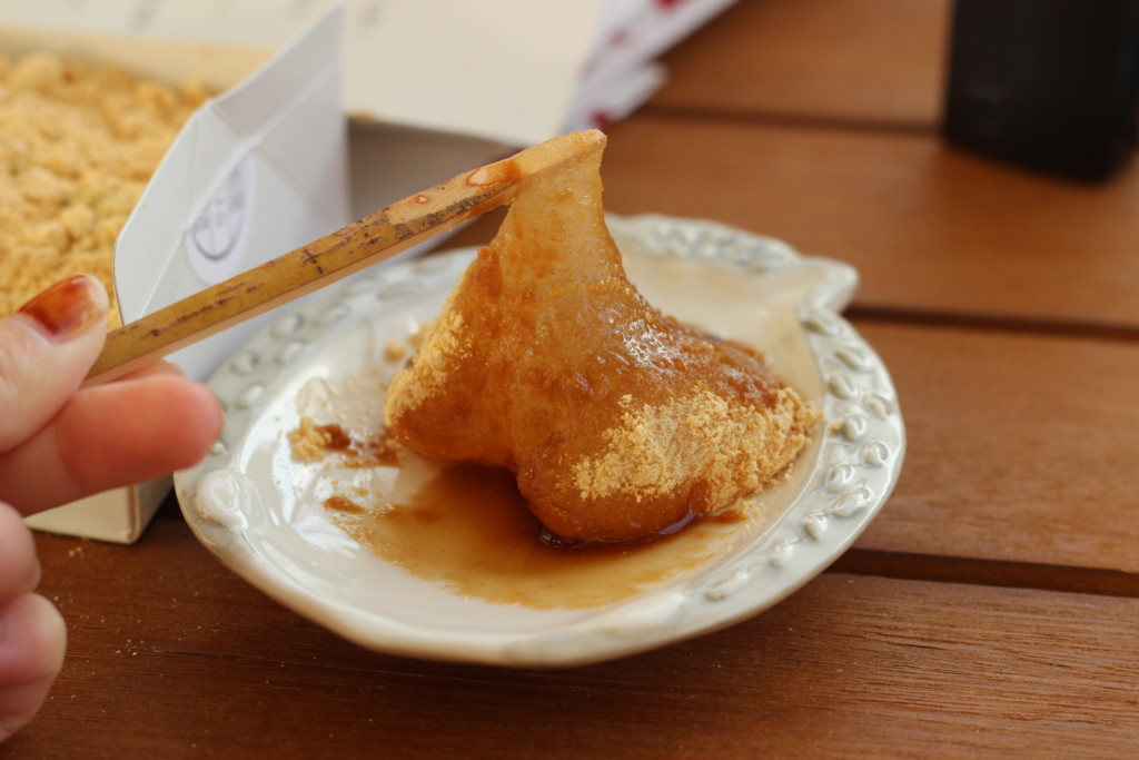 わらび餅専門店「甘味処鎌倉」のわらび餅はぜひ一度食べてみて欲しいスイーツ