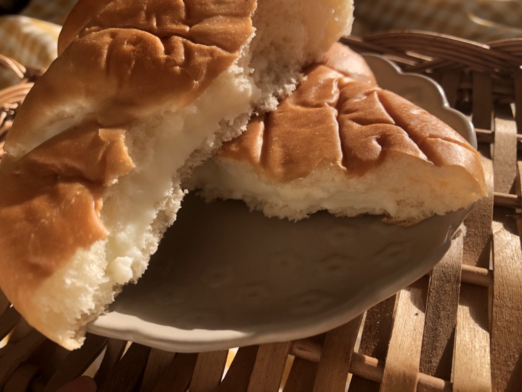 ファミマで購入できる「肉球みたいなパン」の気になるお味は？