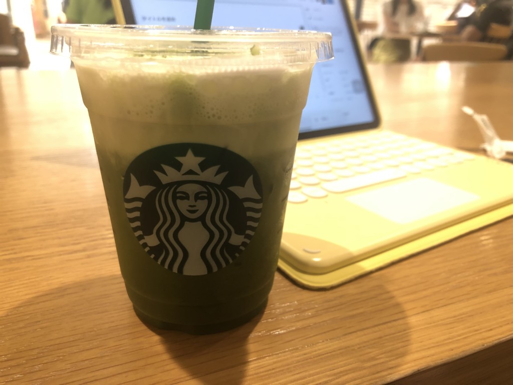 スタバ新作「涼み 抹茶ムースティー」は、夏にぴったりな和ビバレッジ